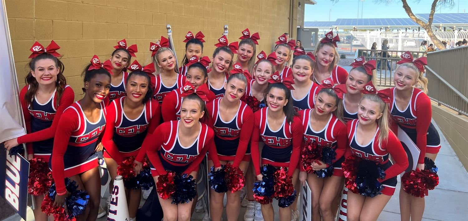 estrella comp  group pic